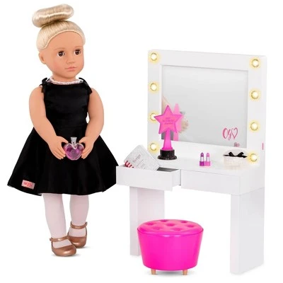Our Generation Glitz and Glamour Dressing Room Accessory Playset for 18" Dolls 5 Our Generation Glitz and Glamour Dressing Room Accessory Playset for 18" Dolls - Image 3